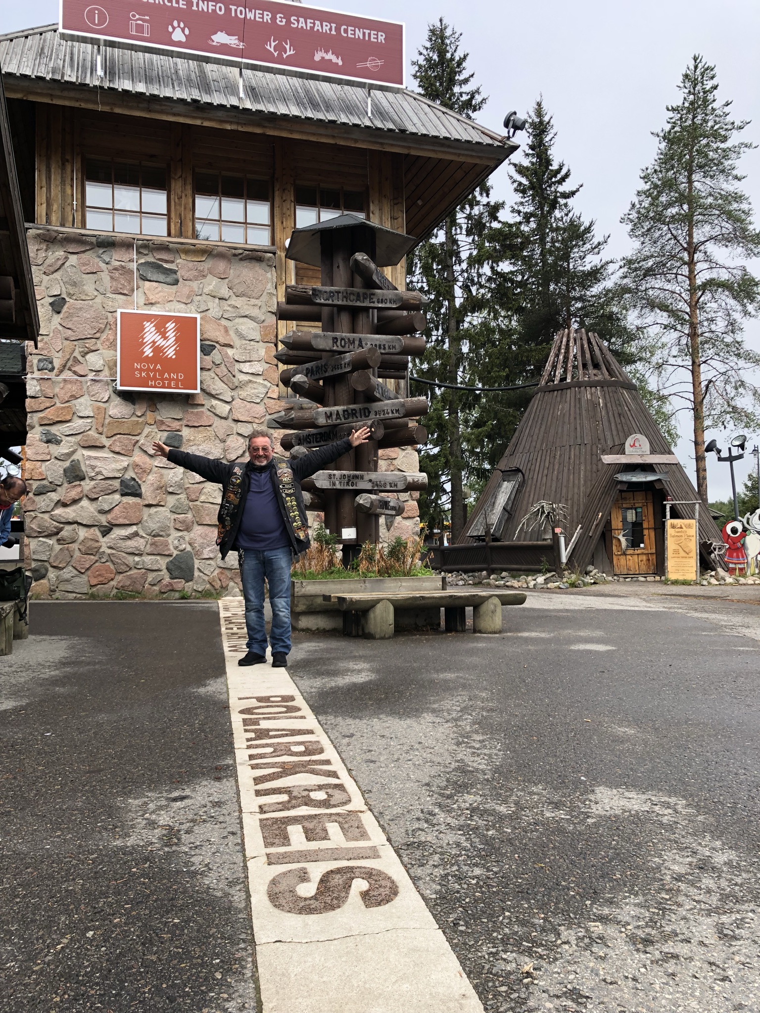 Villaggio di Babbo Natale a Rovaniemi